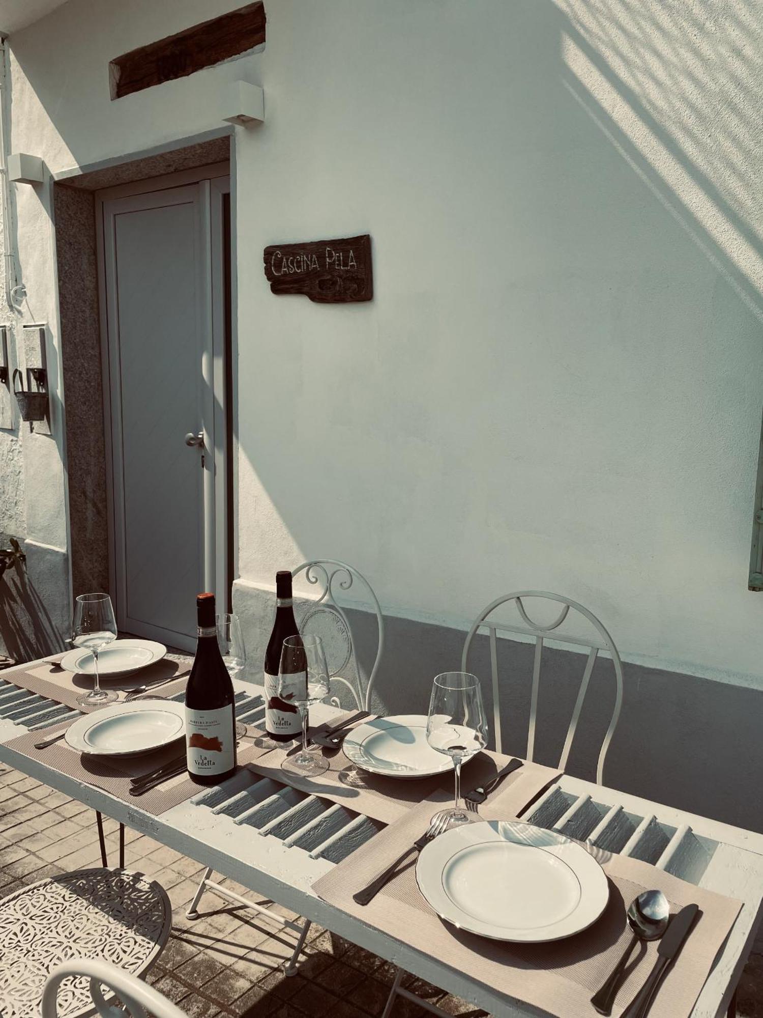 Locazione Turistica Cascina Pela Apartment Castagnole delle Lanze Bagian luar foto